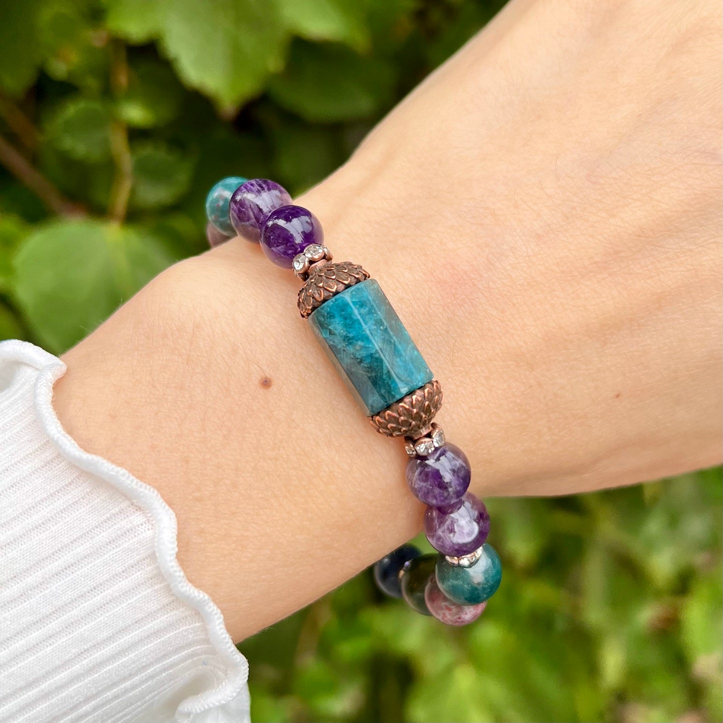 Dumortierite and amethyst jewelry bracelet