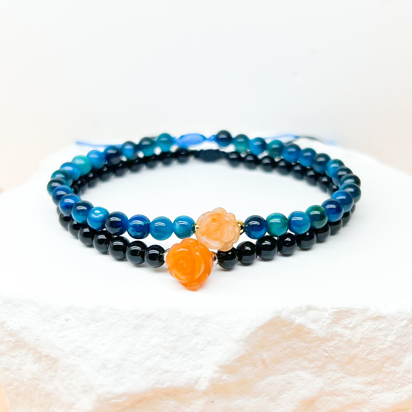 Orange aventurine, blue tiger eye and onyx bracelet